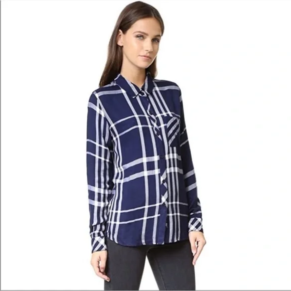 Rails Hunter Button Down Navy and White Plaid Shirt- Medium- excellent! - Picture 1 of 14